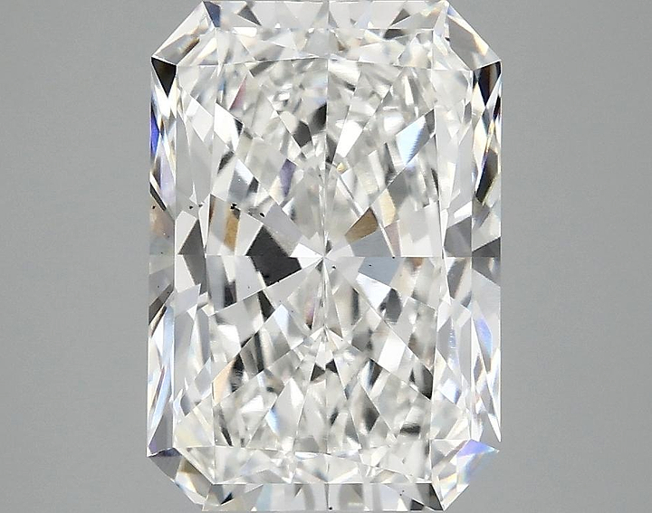 3.41 Carat Radiant Shaped Ideal Cut VS2 IGI Certified Lab Grown Diamond
