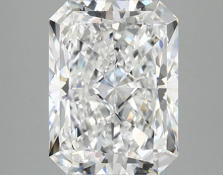 3.03 Carat Radiant Shaped Excellent Cut VS1 IGI Certified Lab Grown Diamond