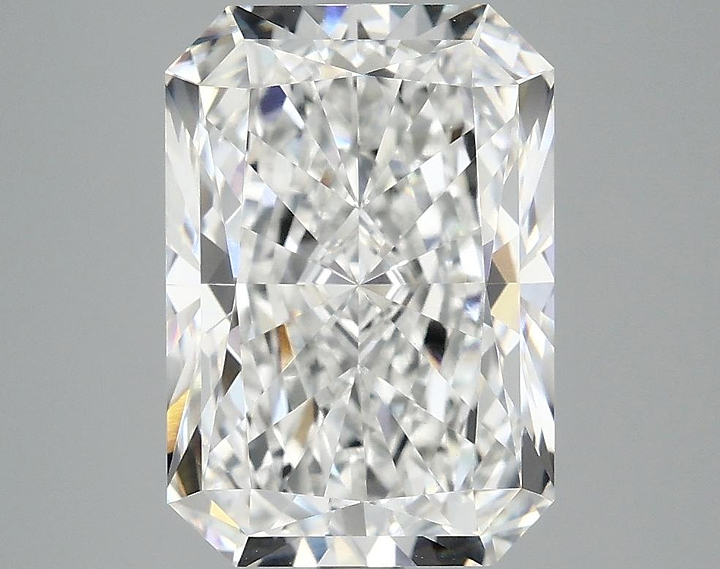 4.18 Carat Radiant Shaped Ideal Cut VVS2 IGI Certified Lab Grown Diamond