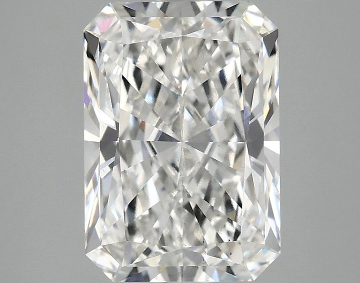 3.1 Carat Radiant Shaped Ideal Cut VS2 IGI Certified Lab Grown Diamond