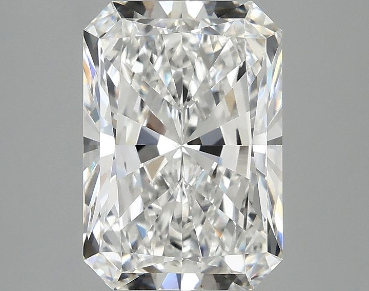3.09 Carat Radiant Shaped Ideal Cut VVS2 IGI Certified Lab Grown Diamond