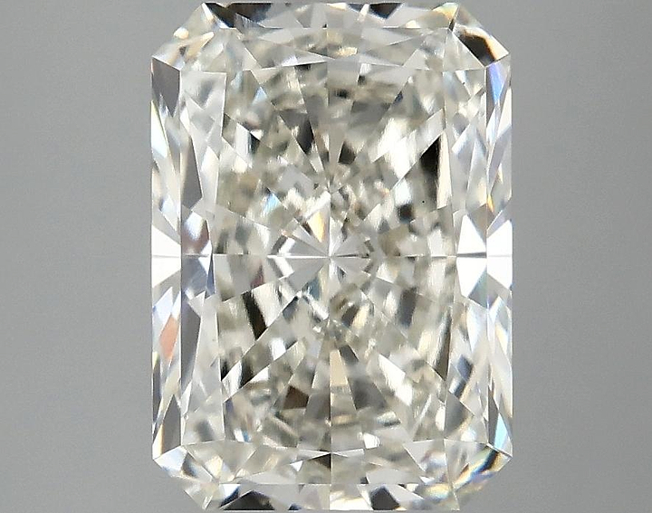 3.09 Carat Radiant Shaped Ideal Cut VVS2 IGI Certified Lab Grown Diamond