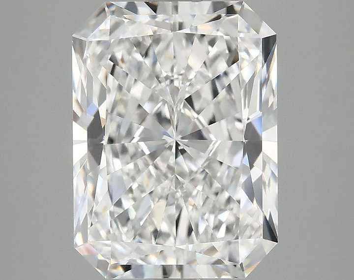 4.08 Carat Radiant Shaped Excellent Cut VVS2 IGI Certified Lab Grown Diamond