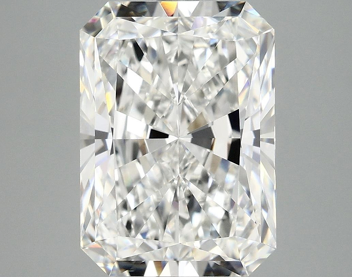 4.94 Carat Radiant Shaped Ideal Cut VVS2 IGI Certified Lab Grown Diamond