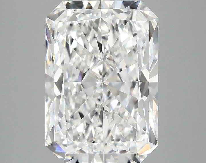 3.59 Carat Radiant Shaped Ideal Cut VS1 IGI Certified Lab Grown Diamond