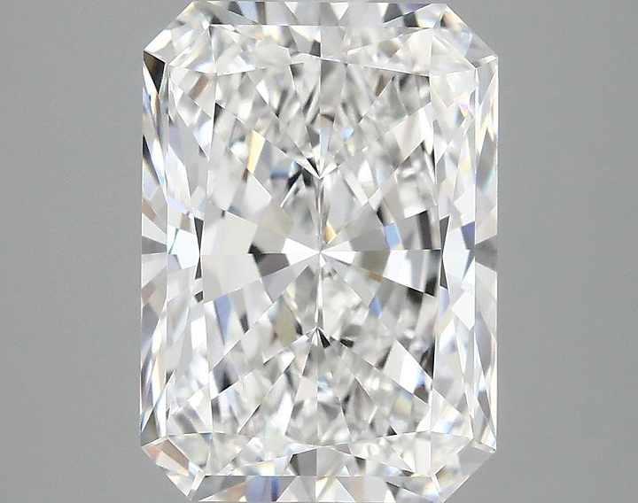 4.02 Carat Radiant Shaped Ideal Cut VVS2 IGI Certified Lab Grown Diamond
