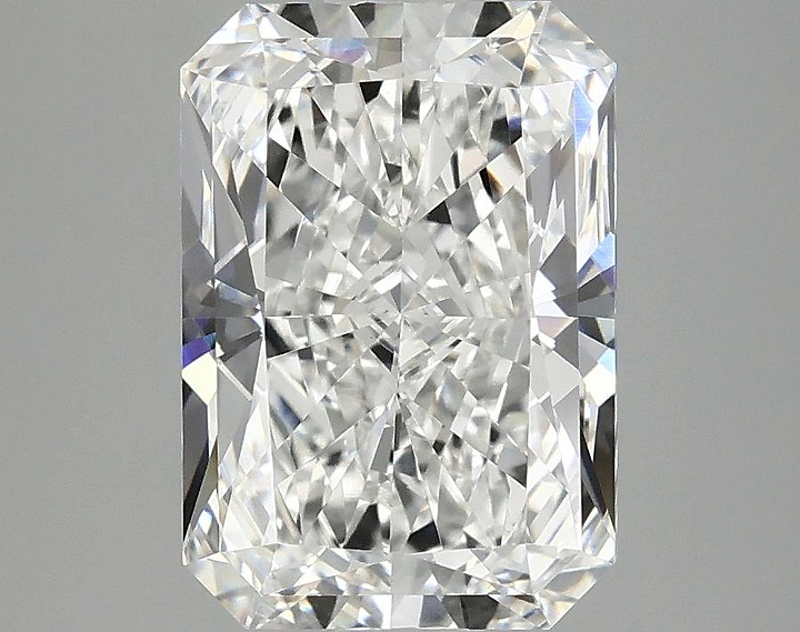 2.97 Carat Radiant Shaped Ideal Cut VVS2 IGI Certified Lab Grown Diamond