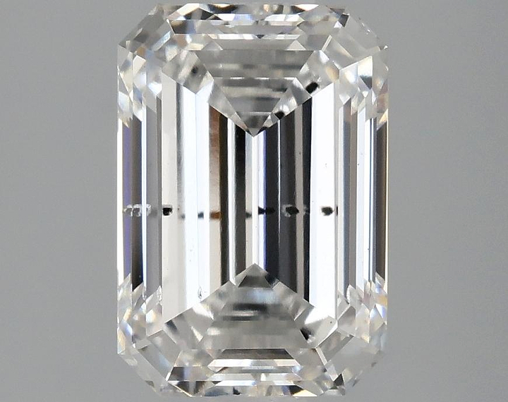 2.47 Carat Emerald Shaped Ideal Cut SI1 IGI Certified Lab Grown Diamond
