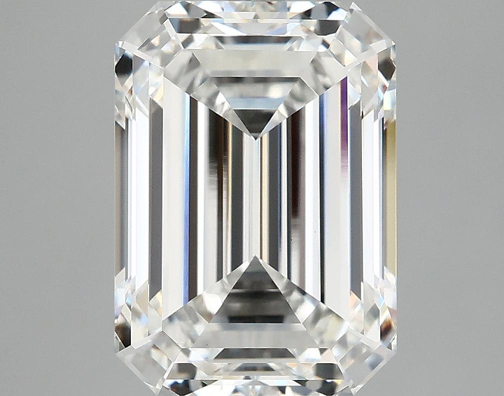 5.92 Carat Emerald Shaped Ideal Cut VVS2 IGI Certified Lab Grown Diamond