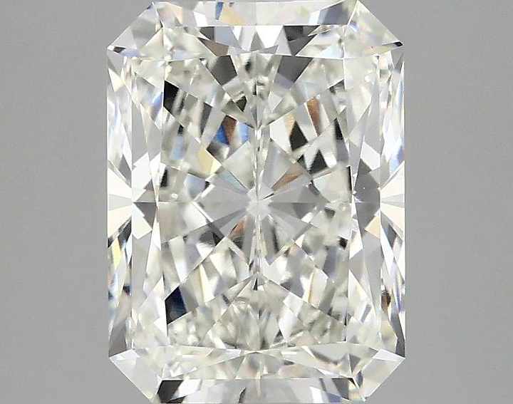 2.95 Carat Radiant Shaped Excellent Cut VVS2 IGI Certified Lab Grown Diamond
