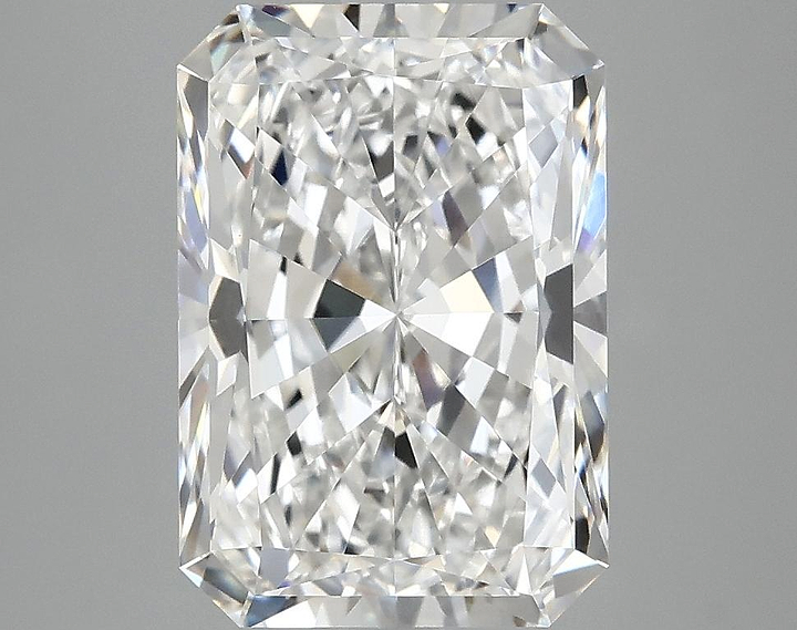 4.03 Carat Radiant Shaped Ideal Cut VVS2 IGI Certified Lab Grown Diamond