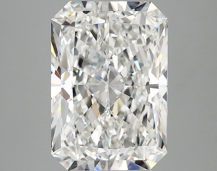 4.07 Carat Radiant Shaped Ideal Cut VS1 IGI Certified Lab Grown Diamond