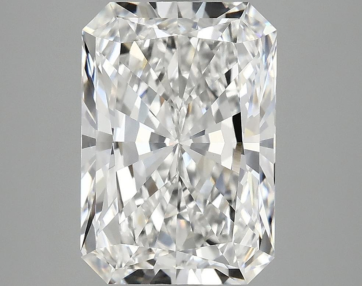 4.09 Carat Radiant Shaped Ideal Cut VVS2 IGI Certified Lab Grown Diamond
