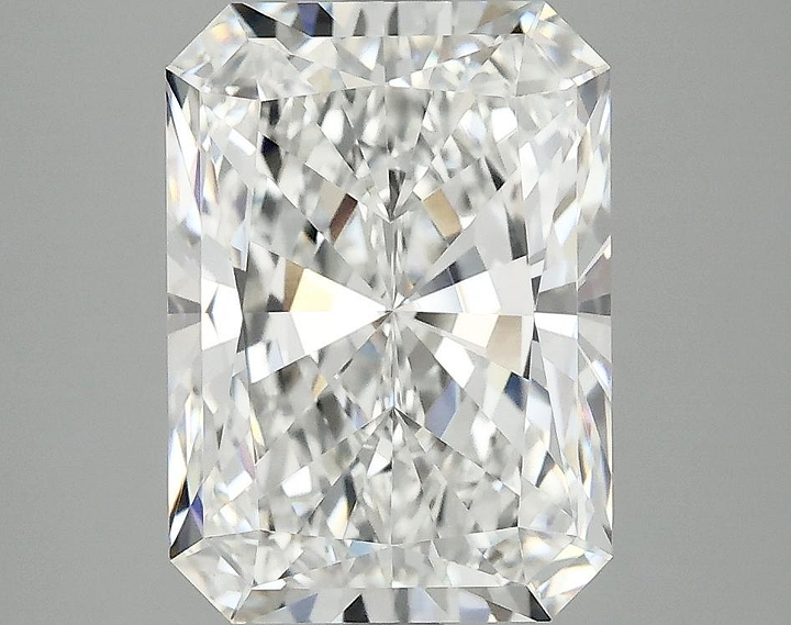 4.06 Carat Radiant Shaped Ideal Cut VVS2 IGI Certified Lab Grown Diamond