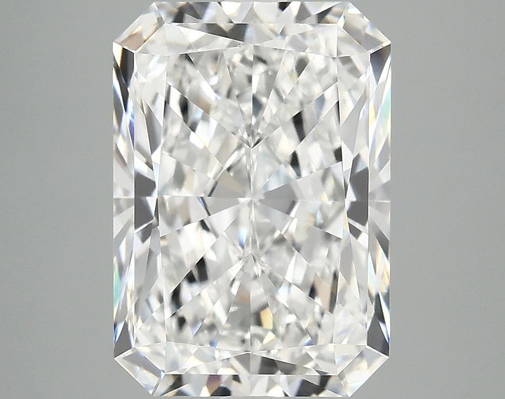 4.99 Carat Radiant Shaped Ideal Cut VVS2 IGI Certified Lab Grown Diamond