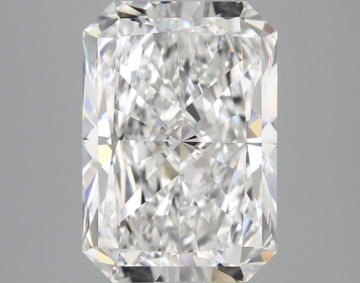 3.99 Carat Radiant Shaped Ideal Cut VS1 IGI Certified Lab Grown Diamond