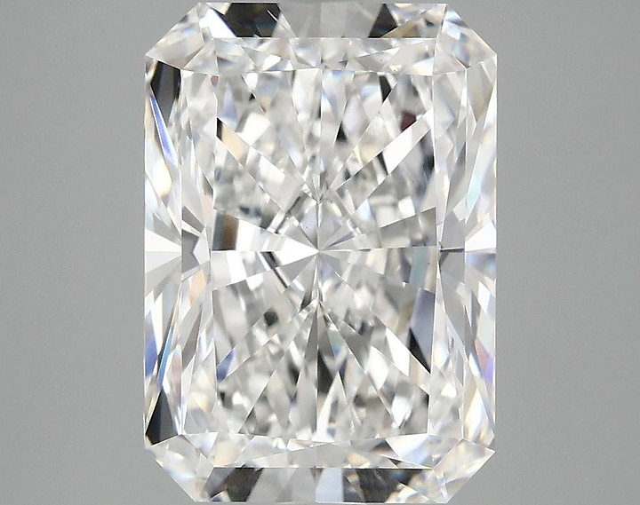 4.1 Carat Radiant Shaped Ideal Cut VS2 IGI Certified Lab Grown Diamond