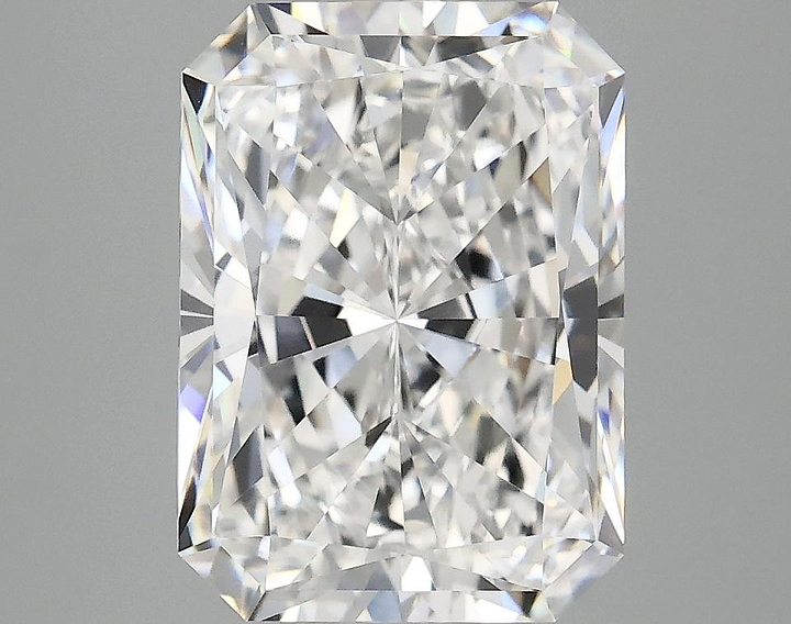 4.06 Carat Radiant Shaped Excellent Cut VVS2 IGI Certified Lab Grown Diamond