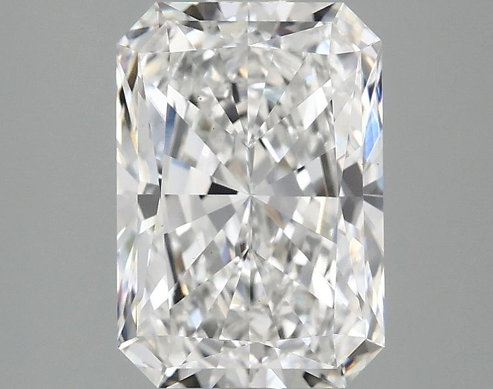 3.08 Carat Radiant Shaped Ideal Cut VS1 IGI Certified Lab Grown Diamond