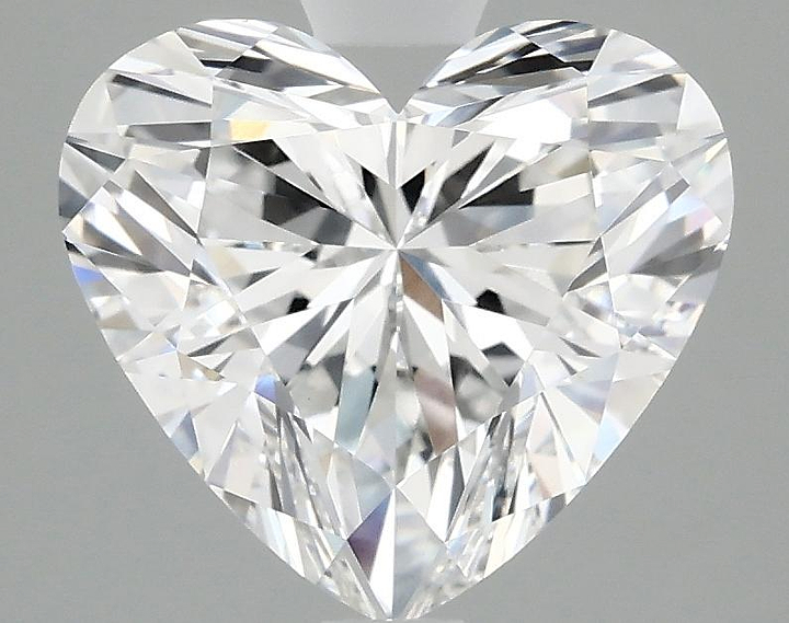 3.09 Carat Heart Shaped Ideal Cut VVS2 IGI Certified Lab Grown Diamond
