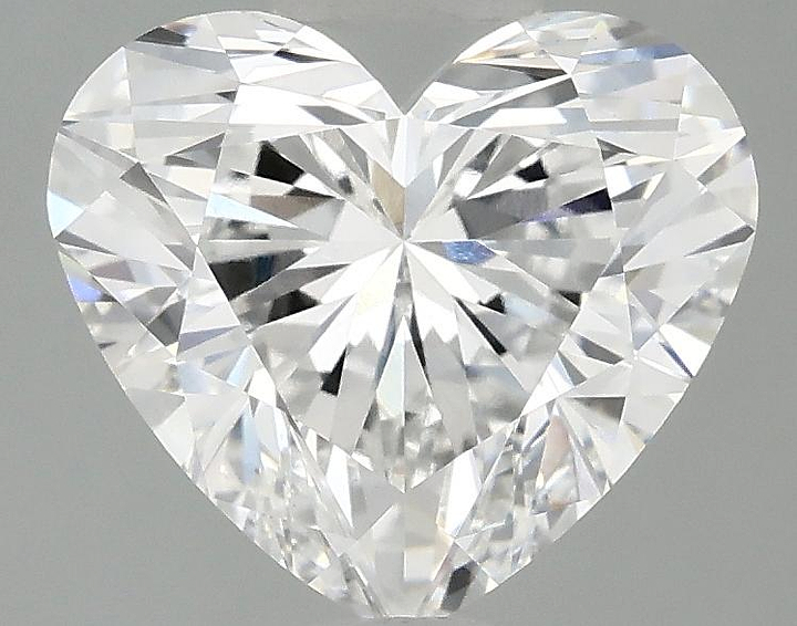 3.04 Carat Heart Shaped Ideal Cut VVS2 IGI Certified Lab Grown Diamond