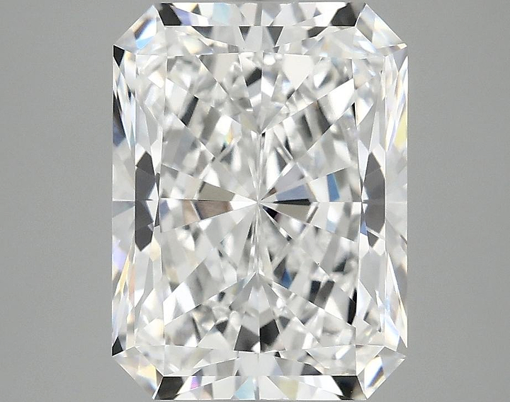 4.14 Carat Radiant Shaped Excellent Cut VVS2 IGI Certified Lab Grown Diamond