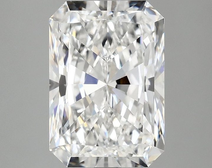 4.02 Carat Radiant Shaped Ideal Cut VS1 IGI Certified Lab Grown Diamond
