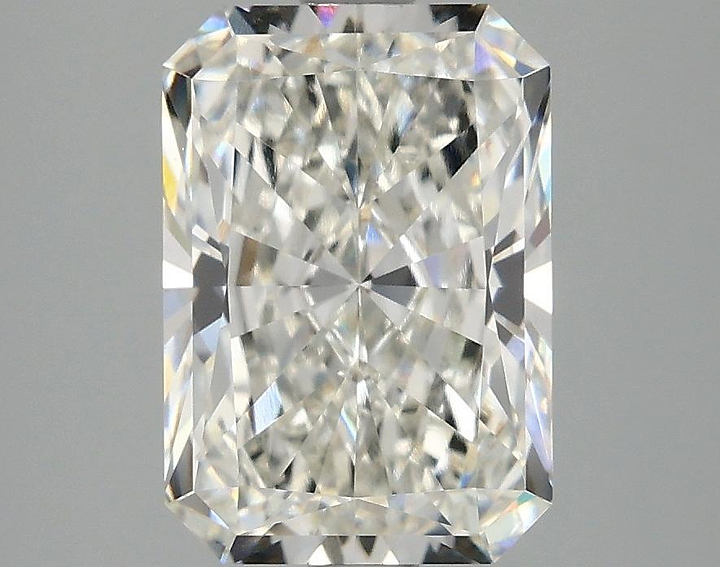 3.04 Carat Radiant Shaped Ideal Cut VVS2 IGI Certified Lab Grown Diamond