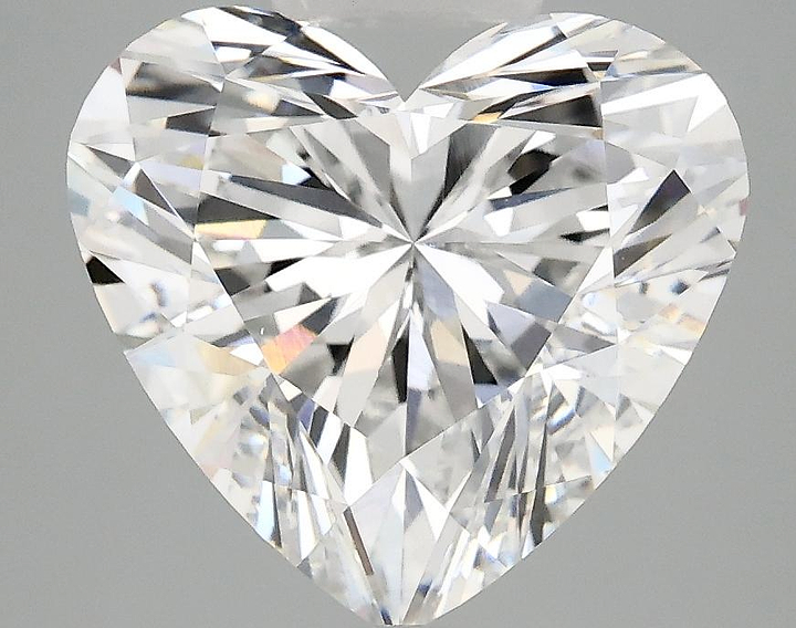 4.05 Carat Heart Shaped Ideal Cut VS1 IGI Certified Lab Grown Diamond