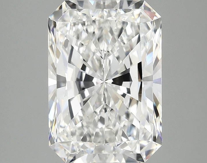 4.03 Carat Radiant Shaped Ideal Cut VVS2 IGI Certified Lab Grown Diamond