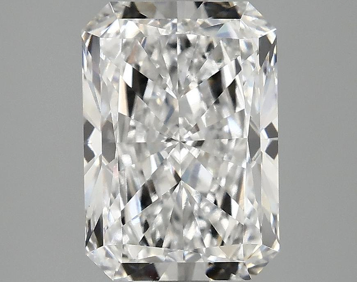 2.97 Carat Radiant Shaped Ideal Cut VVS2 IGI Certified Lab Grown Diamond