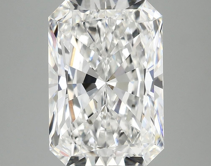 4.06 Carat Radiant Shaped Ideal Cut VVS2 IGI Certified Lab Grown Diamond
