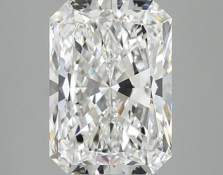 3.05 Carat Radiant Shaped Ideal Cut VVS2 IGI Certified Lab Grown Diamond