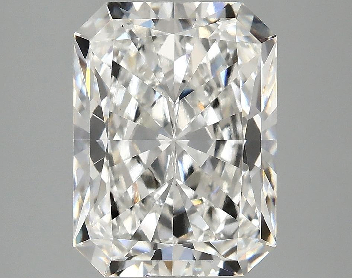 2.84 Carat Radiant Shaped Excellent Cut VS1 IGI Certified Lab Grown Diamond