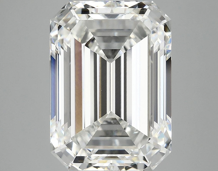 7.49 Carat Emerald Shaped Ideal Cut VVS2 IGI Certified Lab Grown Diamond