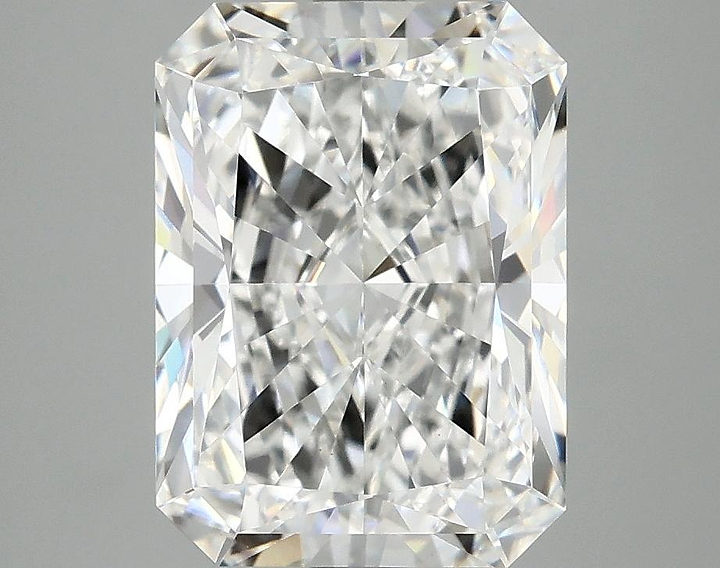 4.02 Carat Radiant Shaped Excellent Cut VS1 IGI Certified Lab Grown Diamond