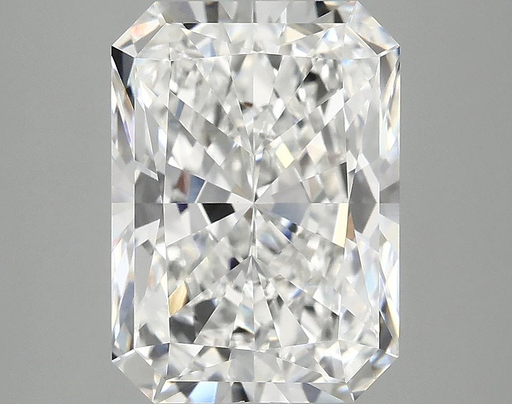 4.03 Carat Radiant Shaped Excellent Cut VVS2 IGI Certified Lab Grown Diamond