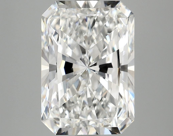 4.07 Carat Radiant Shaped Ideal Cut VVS2 IGI Certified Lab Grown Diamond