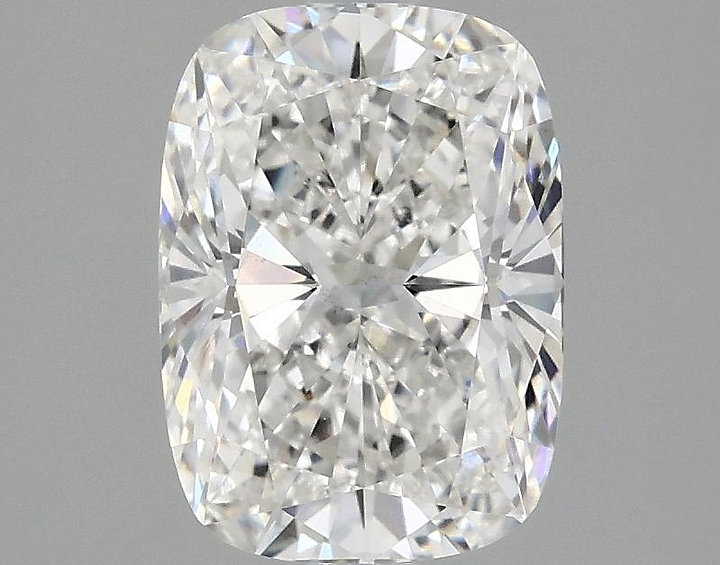 2.1 Carat Cushion Shaped Excellent Cut VS2 IGI Certified Lab Grown Diamond