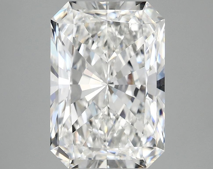 3.77 Carat Radiant Shaped Ideal Cut VVS2 IGI Certified Lab Grown Diamond