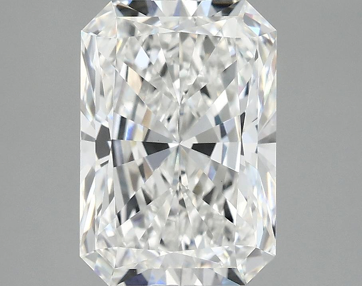 3.08 Carat Radiant Shaped Ideal Cut VVS2 IGI Certified Lab Grown Diamond