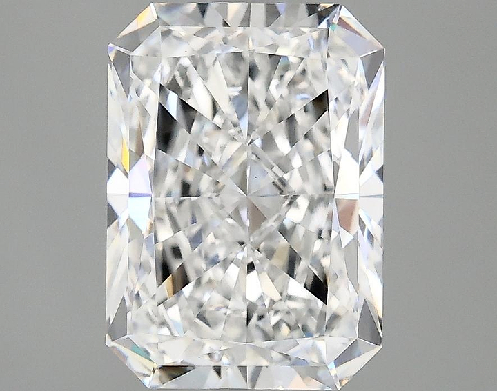 3.04 Carat Radiant Shaped Ideal Cut VS1 IGI Certified Lab Grown Diamond