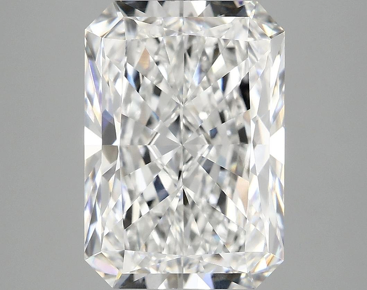 4.99 Carat Radiant Shaped Ideal Cut VVS2 IGI Certified Lab Grown Diamond