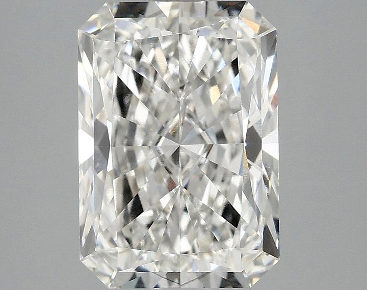 3.05 Carat Radiant Shaped Ideal Cut VS1 IGI Certified Lab Grown Diamond