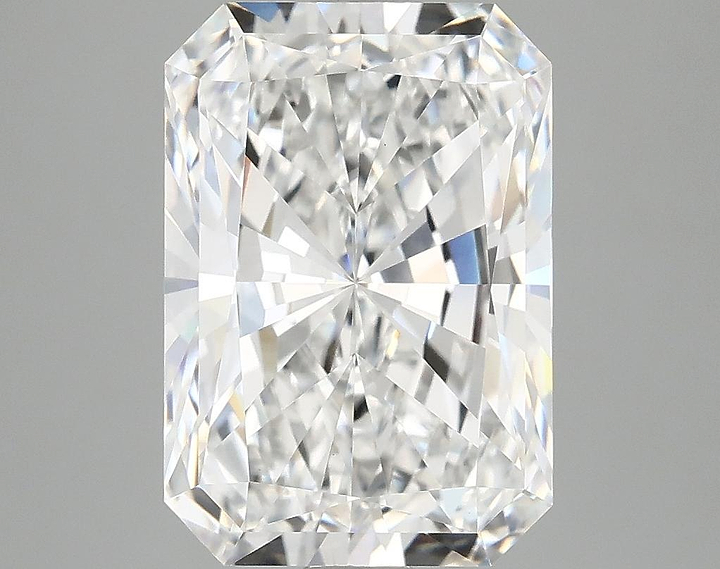 4.09 Carat Radiant Shaped Ideal Cut VVS2 IGI Certified Lab Grown Diamond