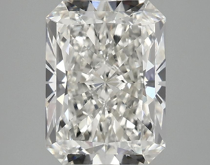 3.1 Carat Radiant Shaped Excellent Cut VVS2 IGI Certified Lab Grown Diamond