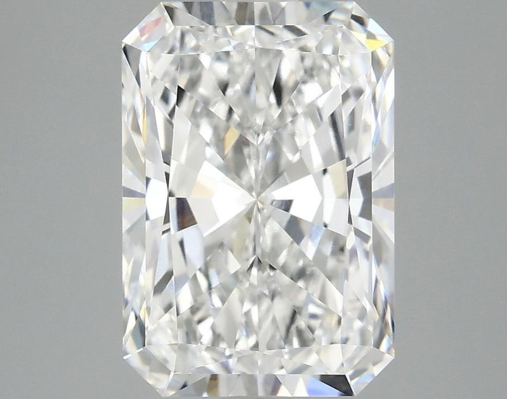 3.09 Carat Radiant Shaped Ideal Cut VS1 IGI Certified Lab Grown Diamond