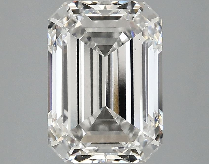 3.08 Carat Emerald Shaped Ideal Cut VS1 IGI Certified Lab Grown Diamond