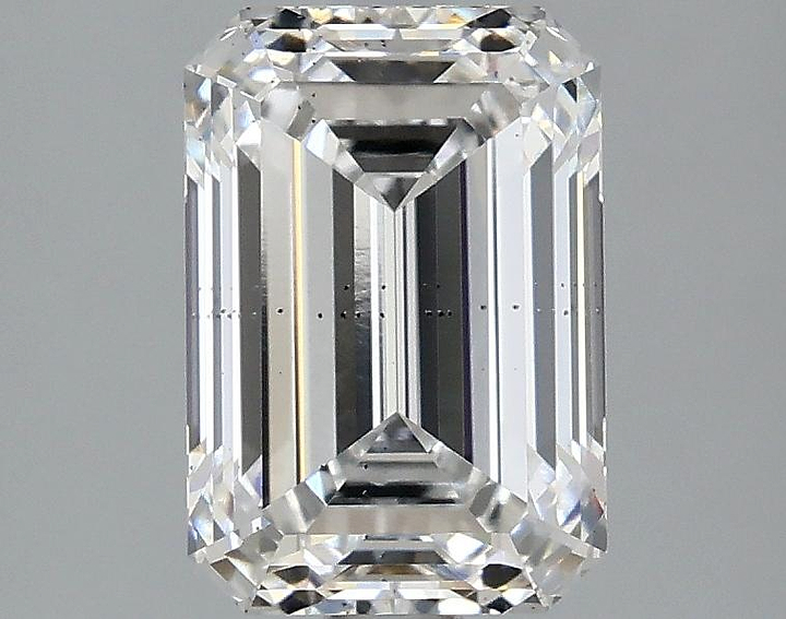 2.03 Carat Emerald Shaped Ideal Cut SI1 IGI Certified Lab Grown Diamond