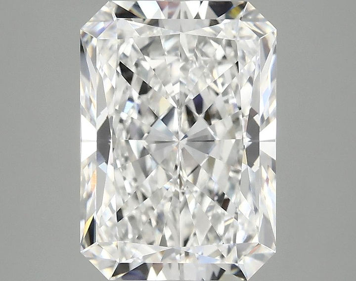 4.09 Carat Radiant Shaped Ideal Cut VVS2 IGI Certified Lab Grown Diamond
